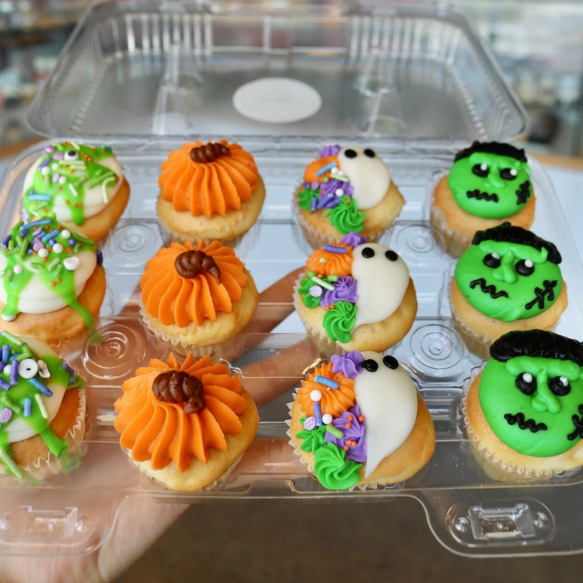 Halloween Mini Cupcakes