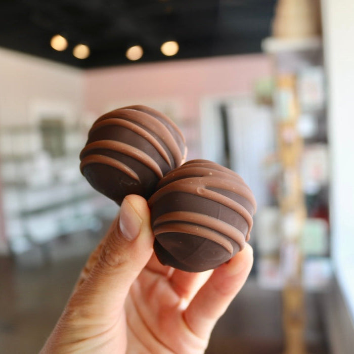 Keto Chocolate Chip Cookie Truffles