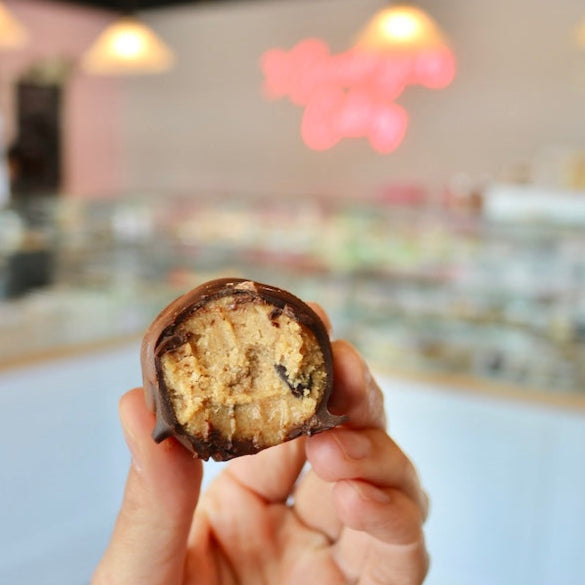 Keto Chocolate Chip Cookie Truffles