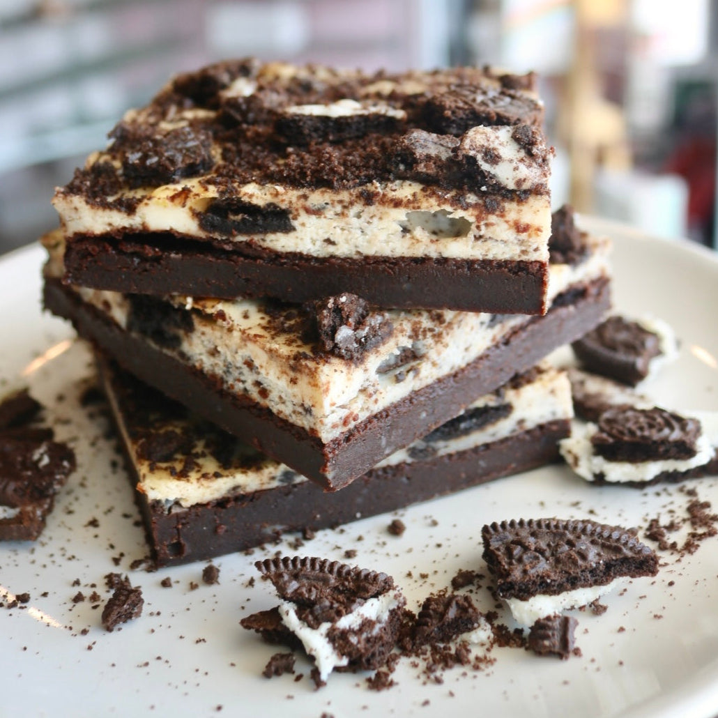 Oreo Cheesecake Brownie Bar