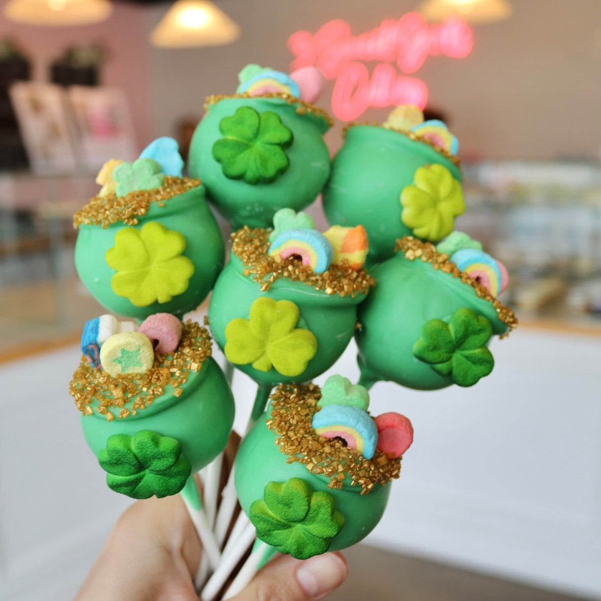 Pot of Gold Cake Pop
