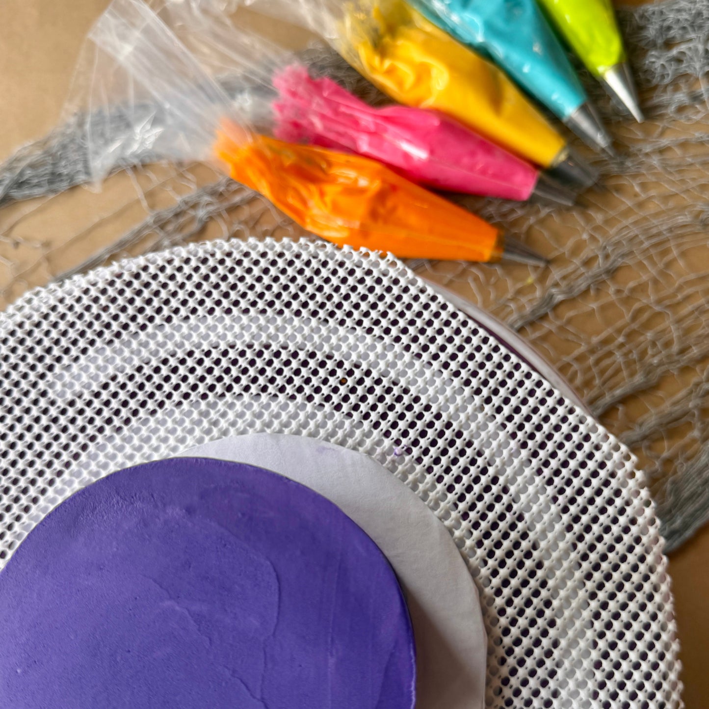 Halloween Design-Your-Own Mini Cake Decorating Party- October 23, 2026