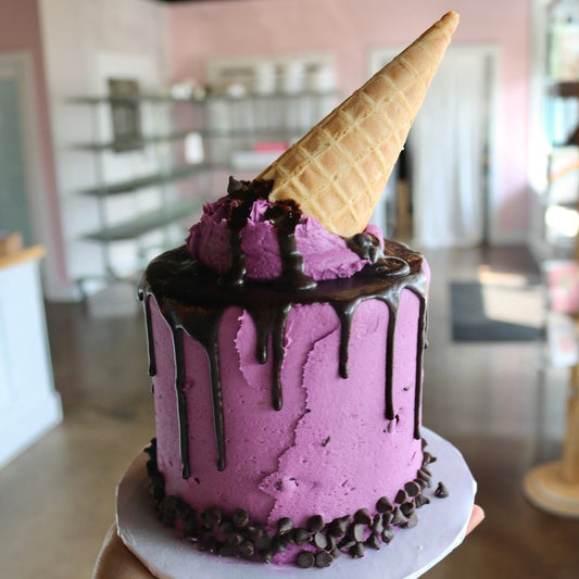 Black Raspberry Chip Mini Cake