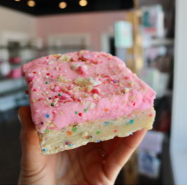 Frosted Animal Sugar Cookie Bar