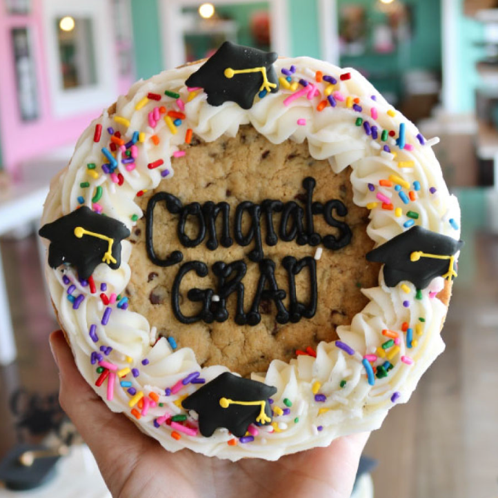 Graduation Cookie Cake (Customized)
